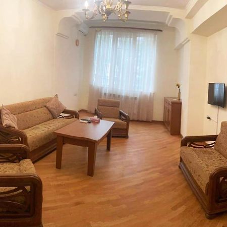 Apartments Erivan Exterior foto