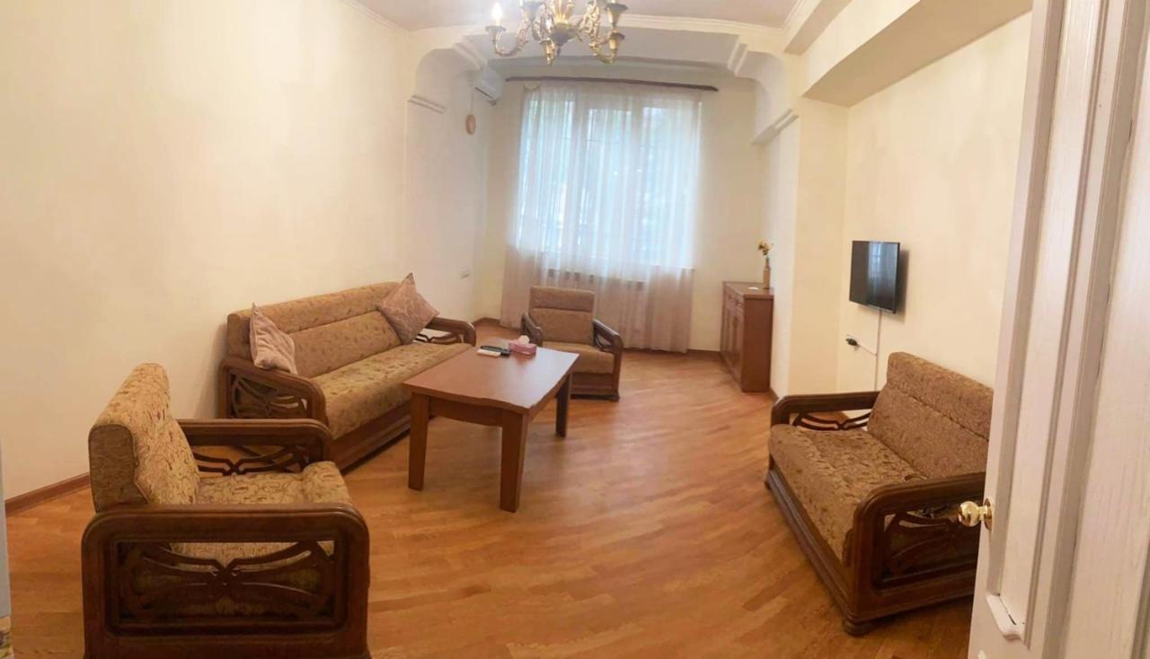 Apartments Erivan Exterior foto